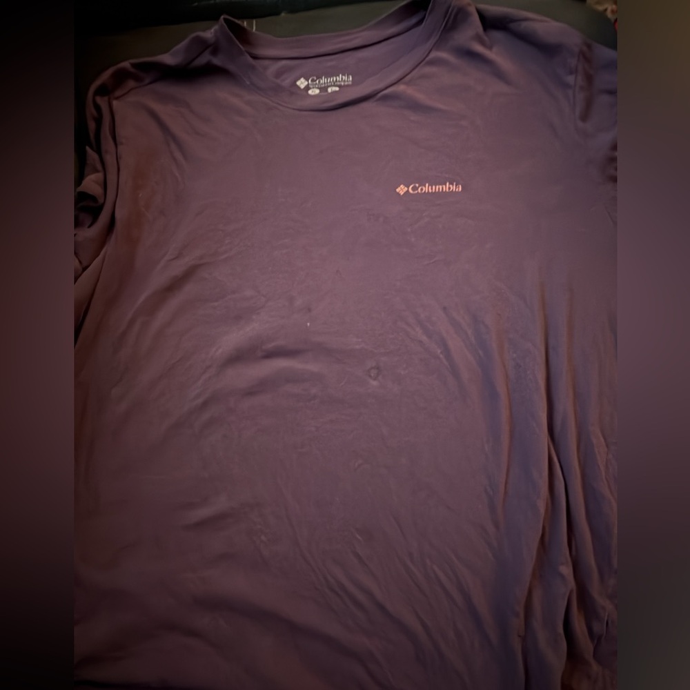Columbia Women’s Dark Purple Short Sleeve Tee